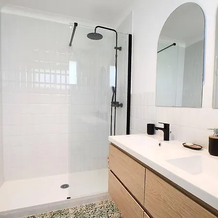 Belle Maison Entierement Renovee Pour 8 Personnes *